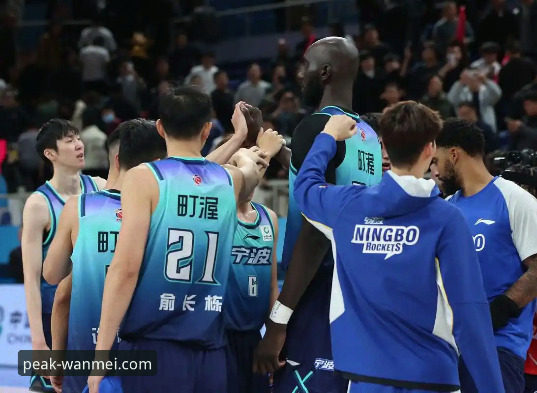 完美体育赛事安卓版 CBA季后赛G2惊天逆转!浙江加时83-81横扫宁波,兰道夫33分引领完美体育赛事安卓版最新动态